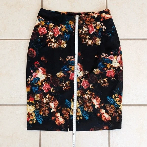 Size 10 Lined Floral Cynthia Rowley Black Pencil Skirt Maximalist Whimsical - Picture 9 of 12
